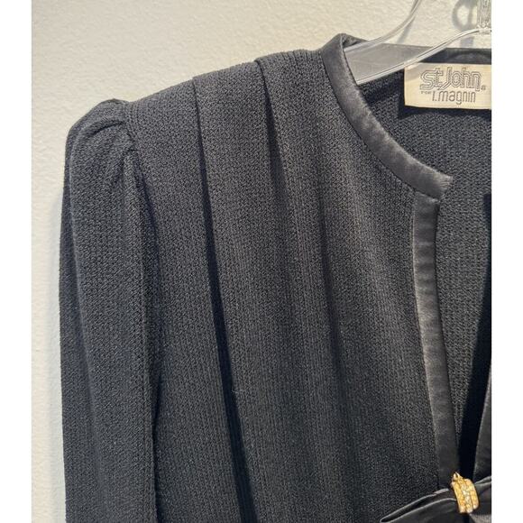 Vintage ST. JOHN Santana Knit Evening Top Women’s Black Satin Bow Retro Bling - Picture 7 of 11